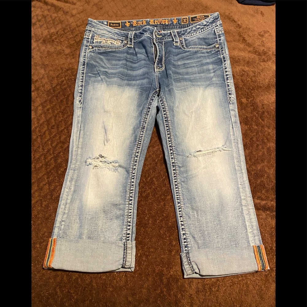 Rock Revival Jeans Sz 32 Audrina mid rise capris